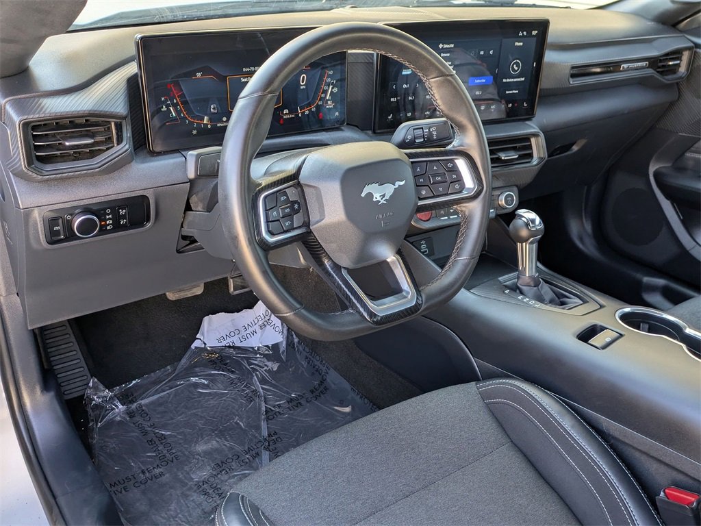 Used 2024 Ford Mustang Coupe image 14