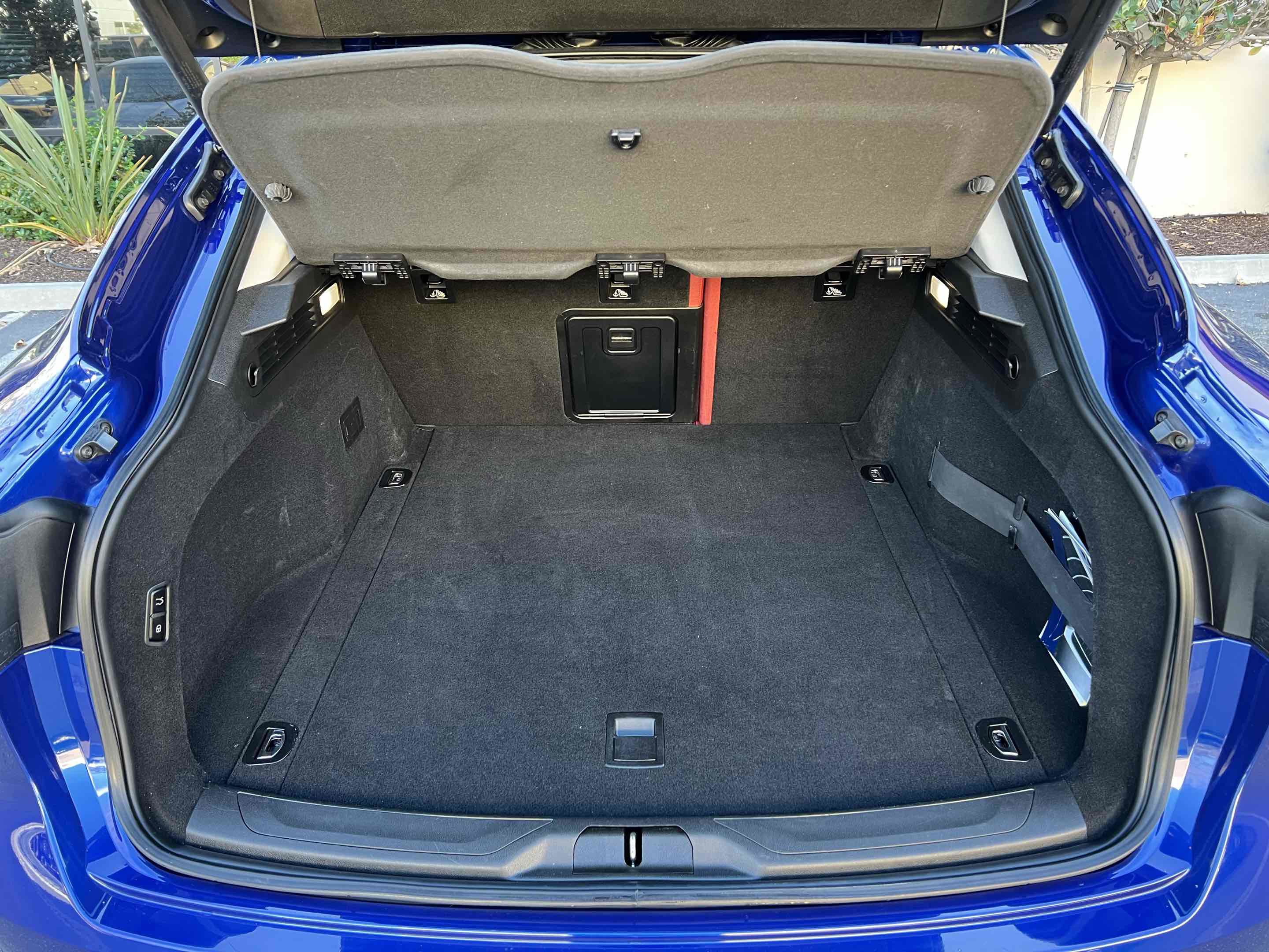 Used 2021 Maserati Levante image 34