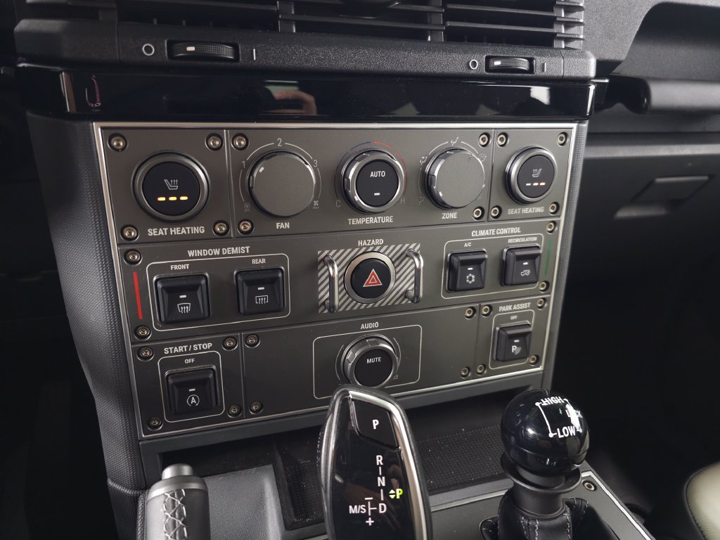 Used 2024 INEOS Grenadier Station Wagon AWD/4WD image 28