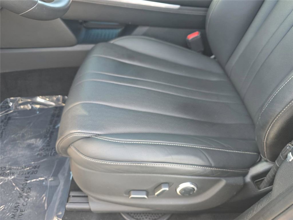 Used 2024 Genesis GV80 3.5T image 16