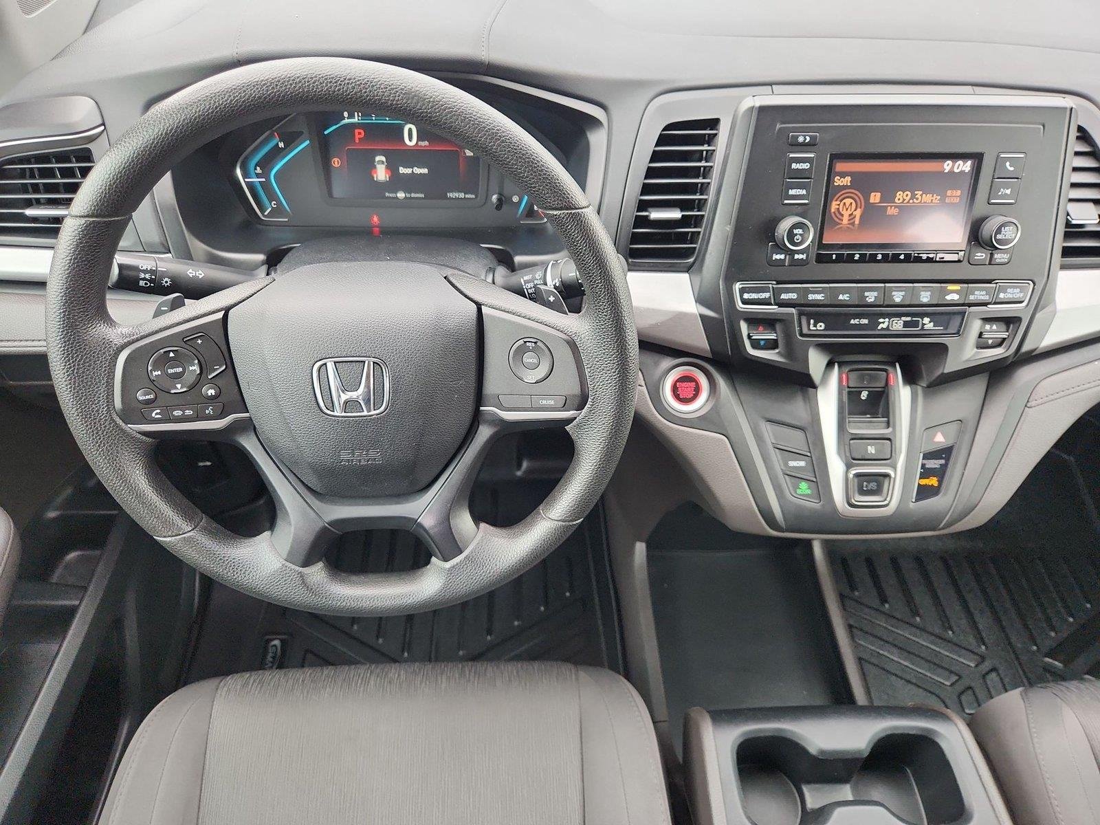 Used 2018 Honda Odyssey LX image 11