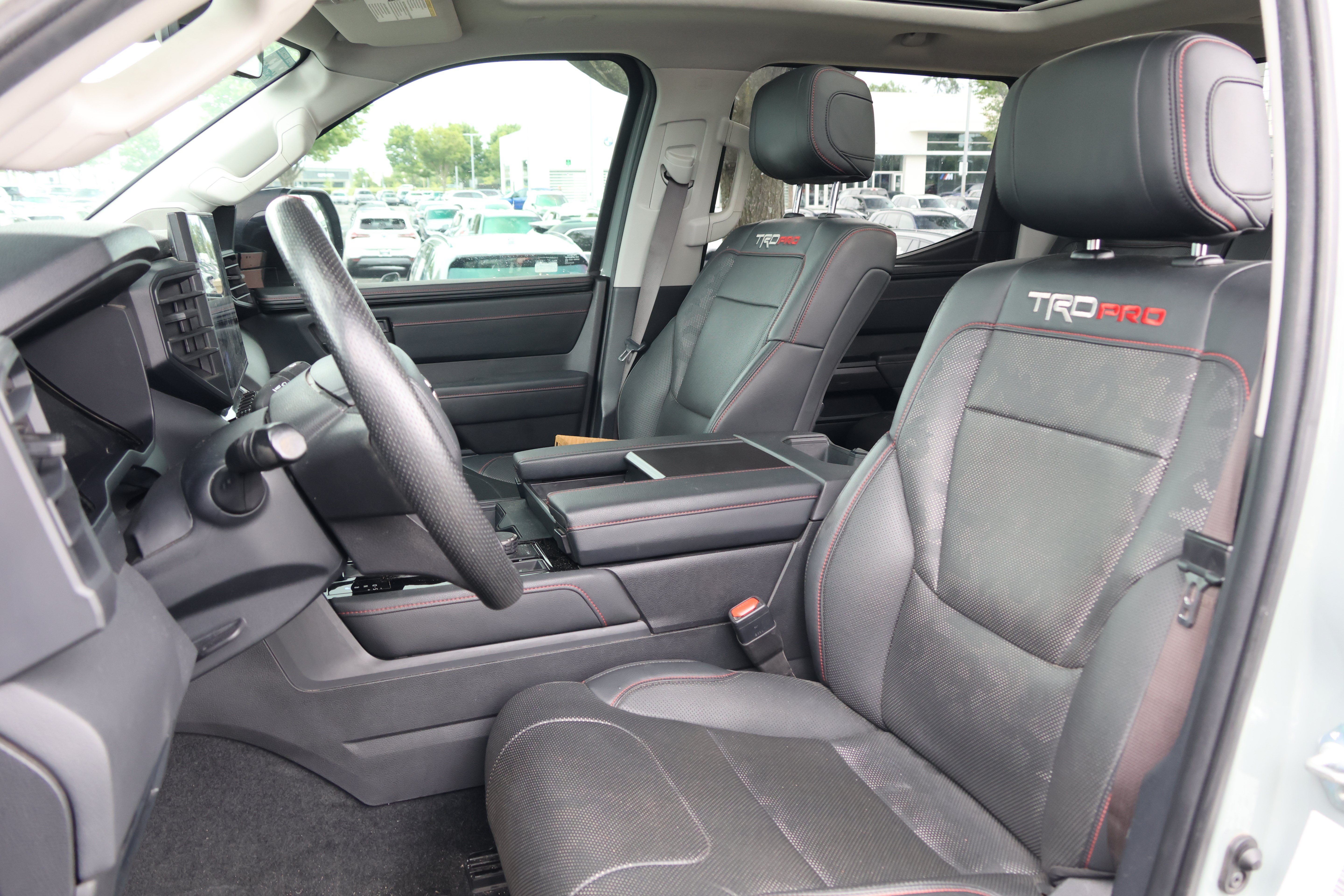 Used 2022 Toyota Tundra TRD Pro AWD/4WD image 33