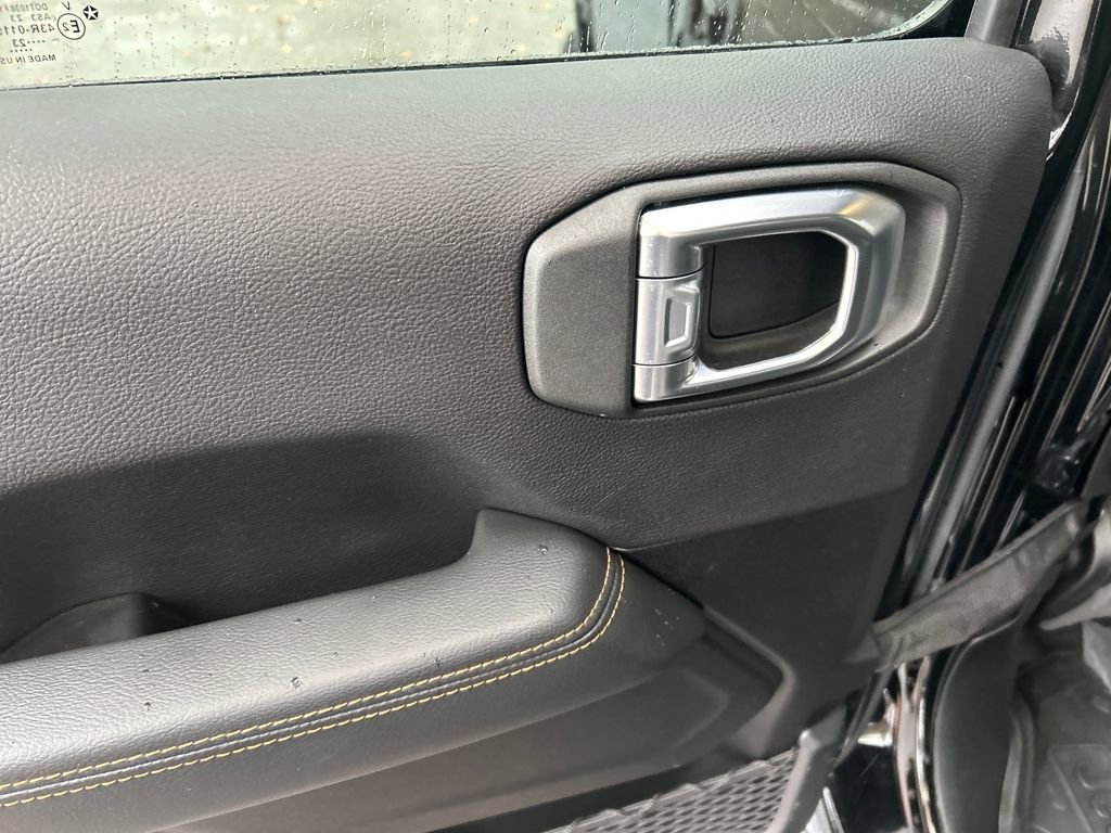 Used 2023 Jeep Gladiator Overland image 23