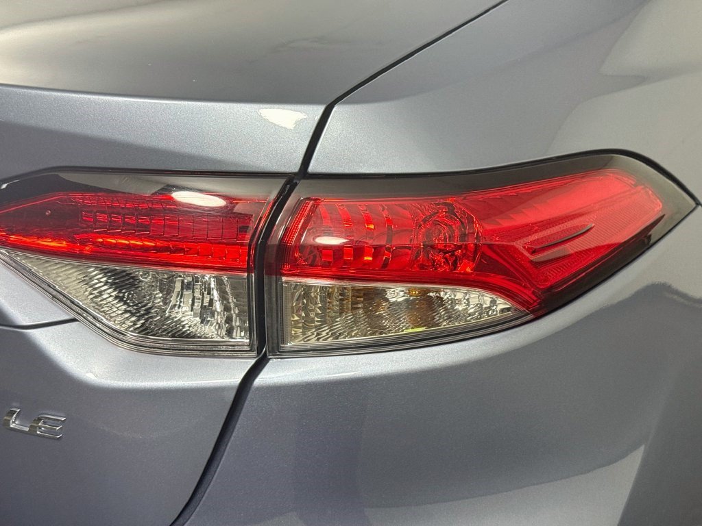 Used 2024 Toyota Corolla LE FWD image 32