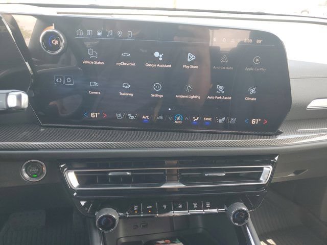 New 2026 Chevrolet Traverse High Country w/ LPO, Floor Liner Package FWD image 23