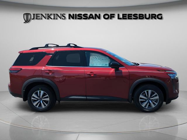 New 2026 Nissan Pathfinder SL FWD image 3