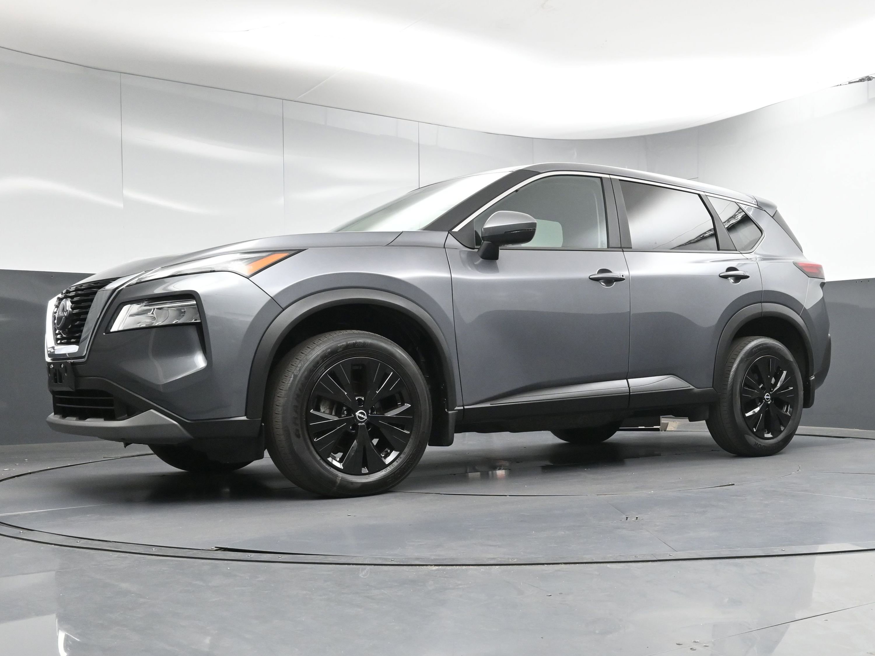 Certified 2023 Nissan Rogue SV image 23