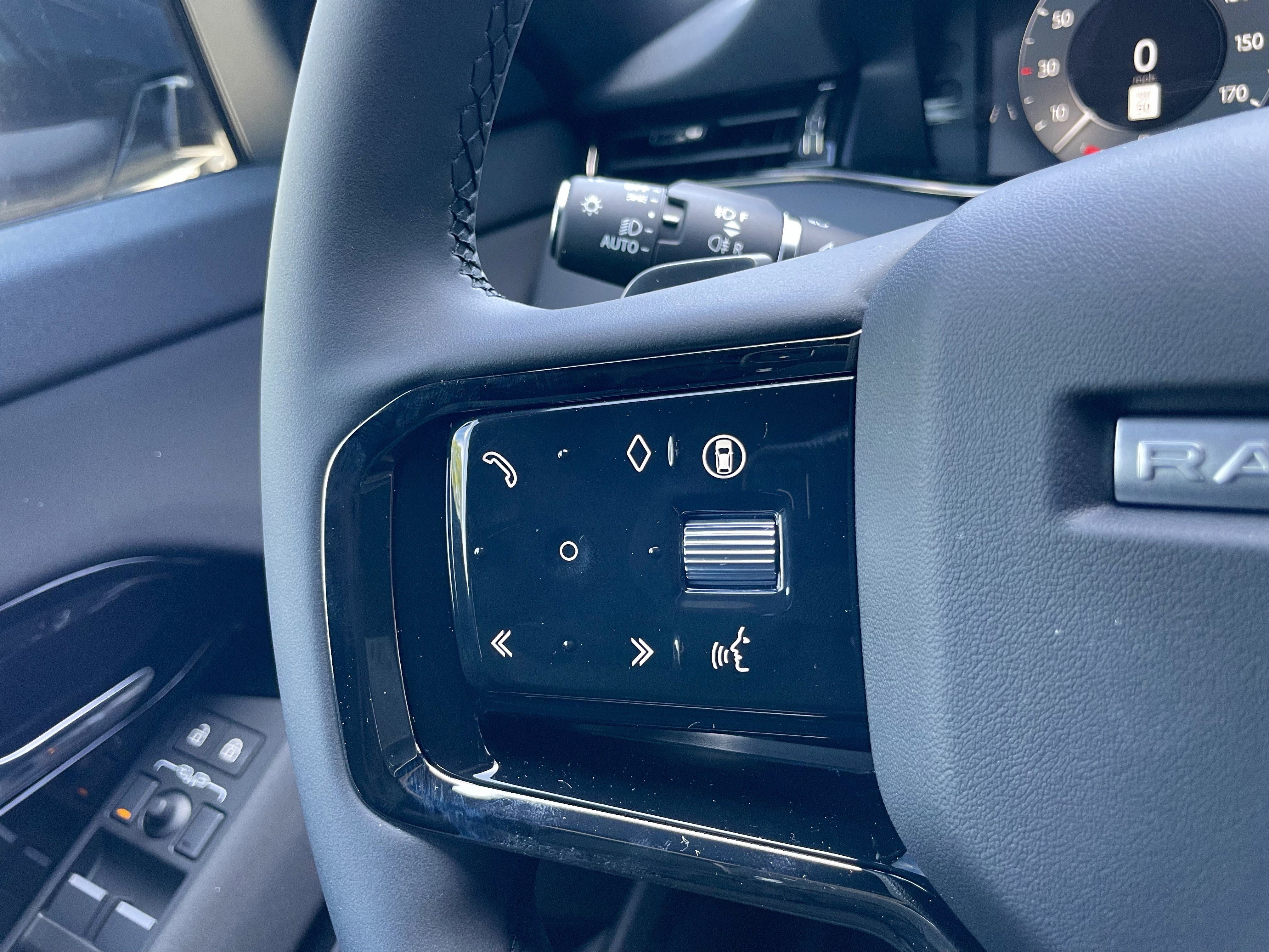 New 2026 Land Rover Range Rover Evoque S image 23