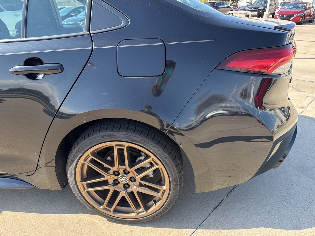 Used 2024 Toyota Corolla SE Nightshade image 3