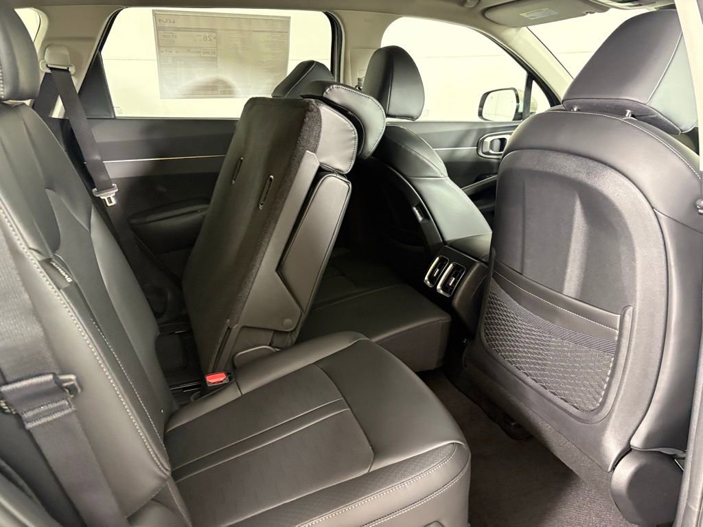 New 2026 Kia Sorento S image 17