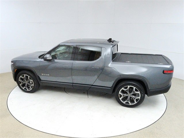 Used 2023 Rivian R1T Adventure image 16