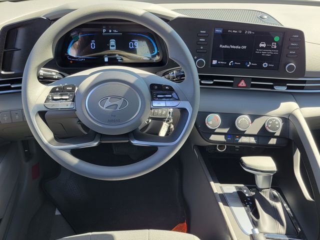 New 2026 Hyundai Elantra SE w/ Cargo Package image 4