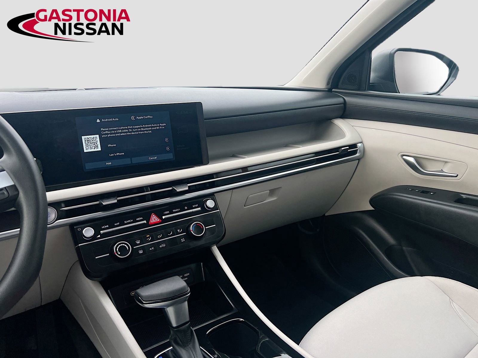 Used 2025 Hyundai Tucson SE image 31