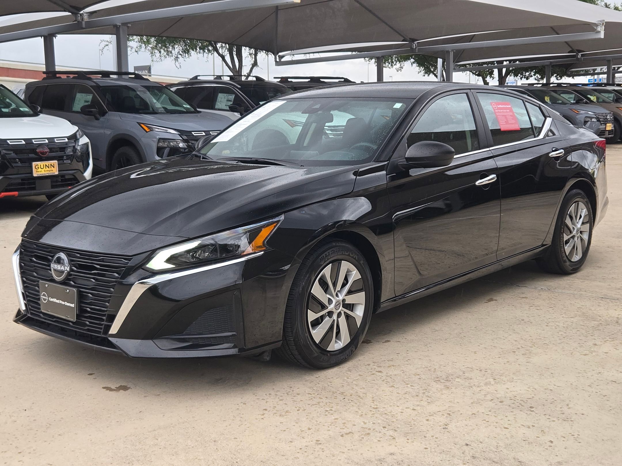 Used 2025 Nissan Altima 2.5 S FWD image 7