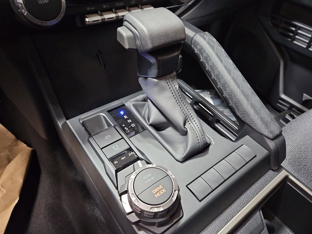 New 2026 Toyota 4Runner SR5 image 16