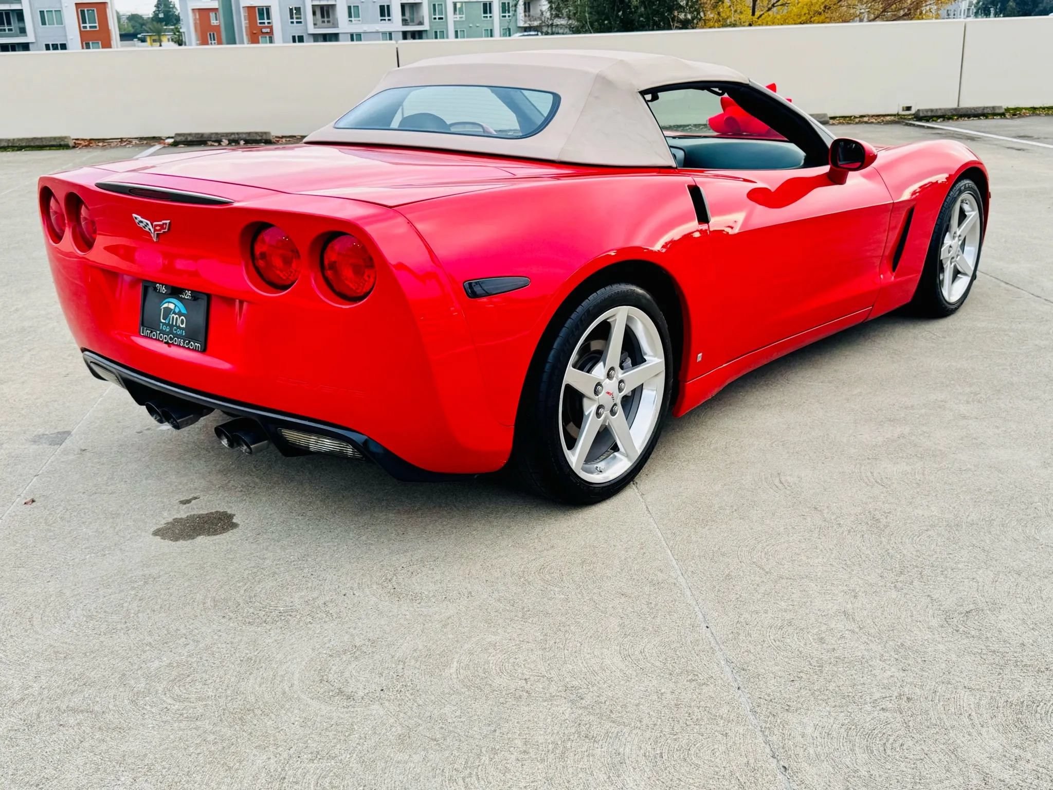 Used 2006 Chevrolet Corvette Convertible w/ Preferred Equipment Group RWD image 44