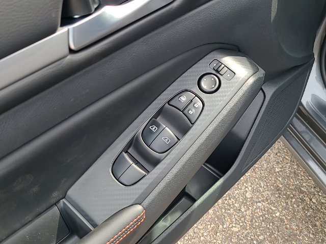 New 2026 Nissan Altima 2.5 SR AWD/4WD image 11