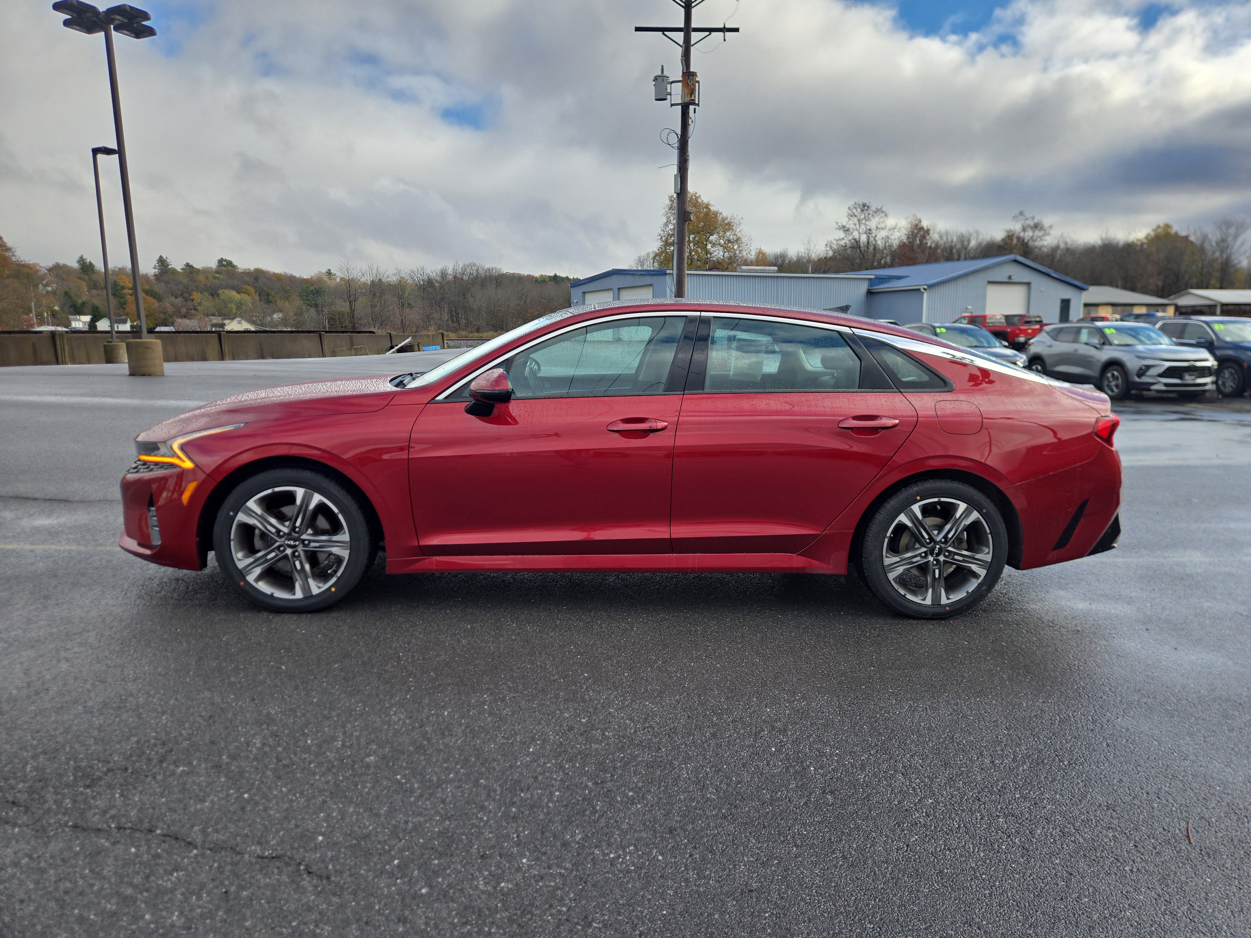 Used 2022 Kia K5 EX image 7