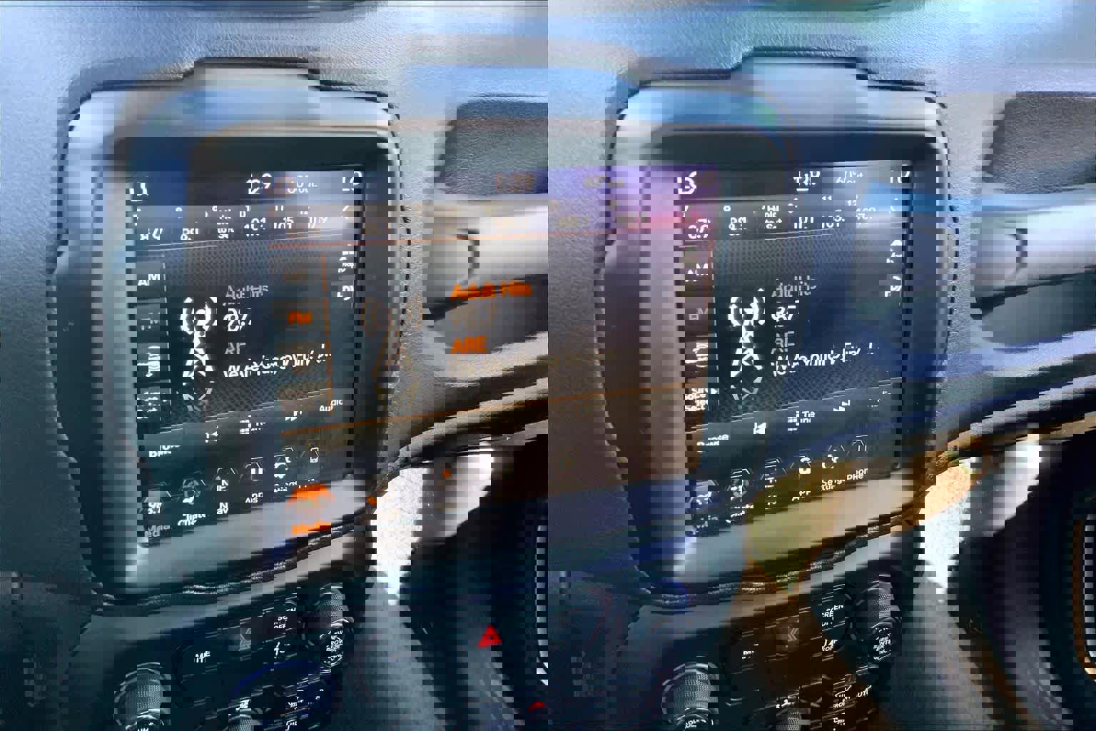 Used 2023 Jeep Renegade Latitude image 33