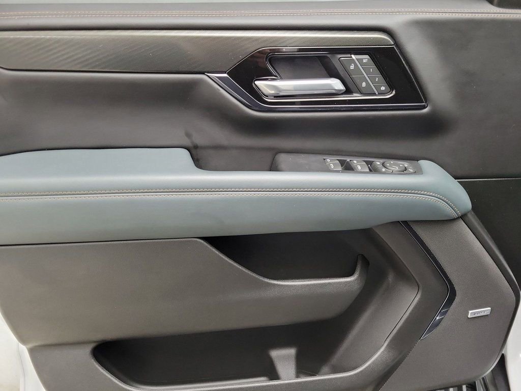 Certified 2025 GMC Yukon XL AT4 w/ AT4 Premium Plus Package image 20