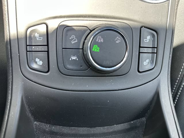 Used 2024 GMC Terrain SLT w/ LPO, Floor Liner Package AWD/4WD image 28