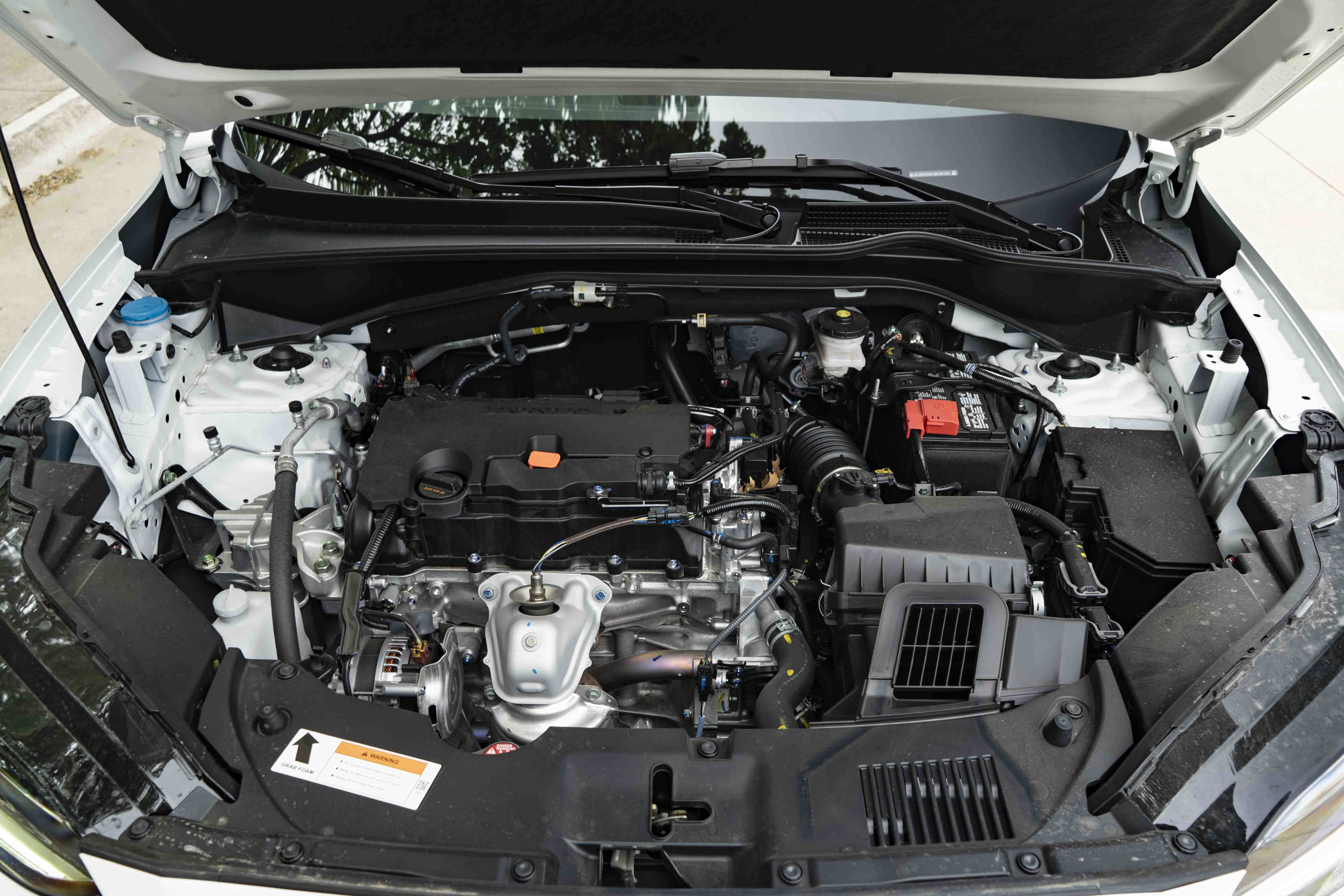 Certified 2026 Honda HR-V LX image 41