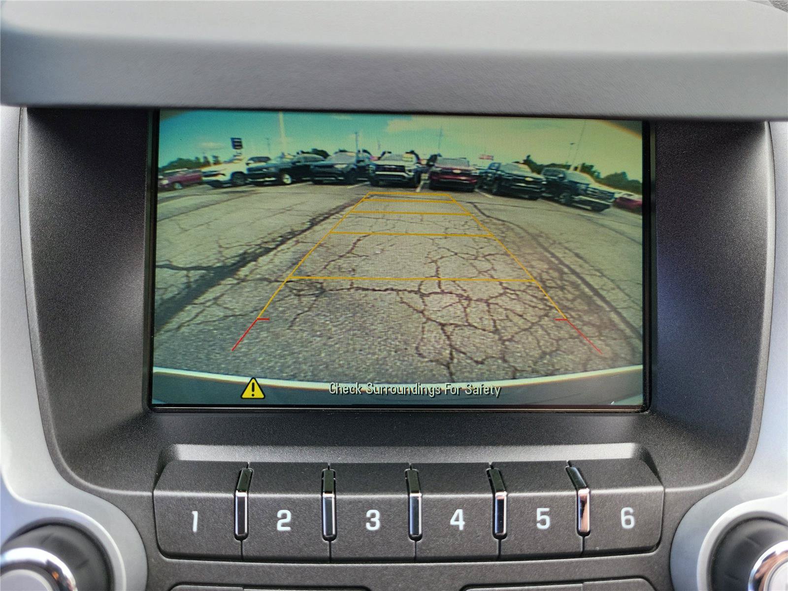 Used 2016 Chevrolet Equinox LTZ w/ Enhanced Convenience Package FWD image 27