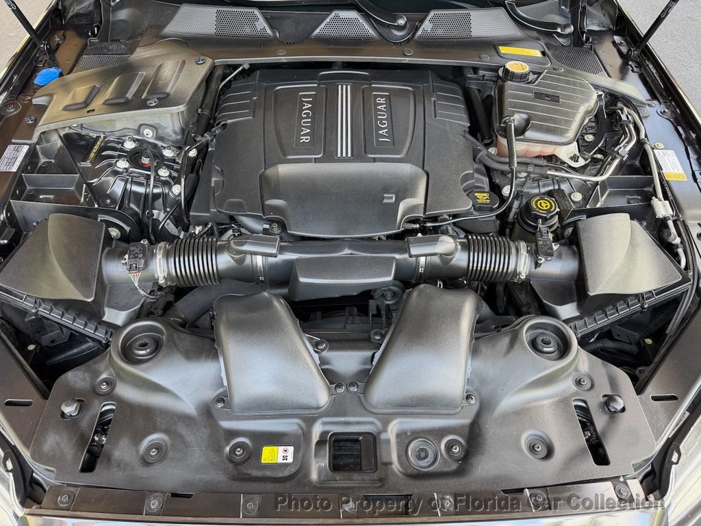 Used 2011 Jaguar XJ L RWD image 90