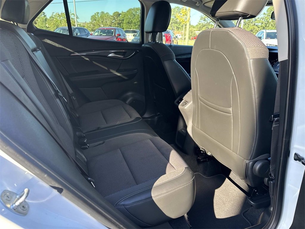 Used 2021 Buick Envision Preferred image 9