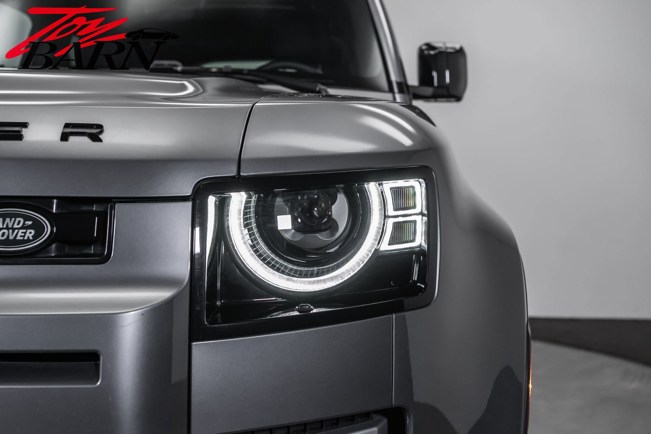 Used 2024 Land Rover Defender 110 S AWD/4WD image 11