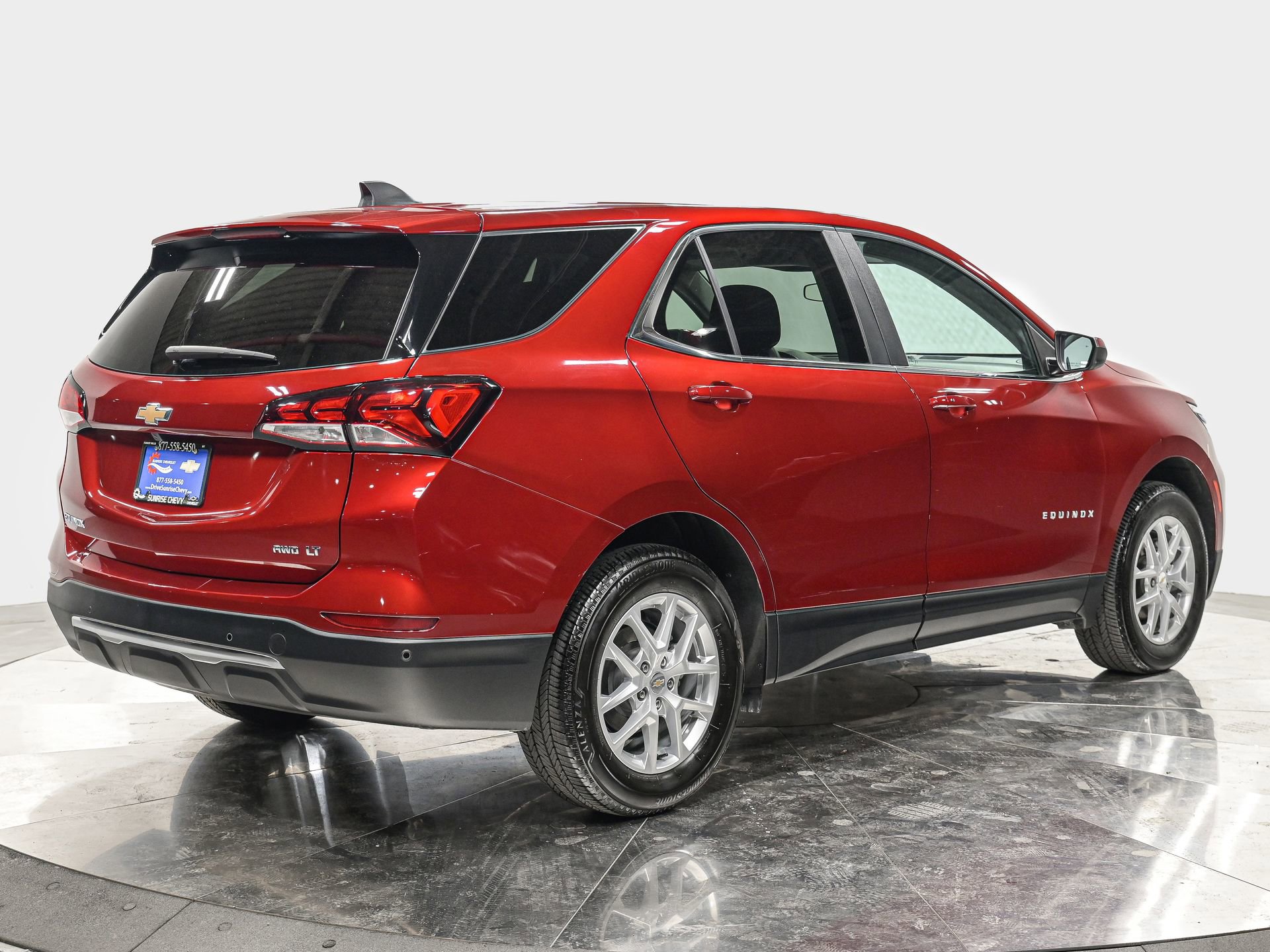 Used 2023 Chevrolet Equinox LT image 7