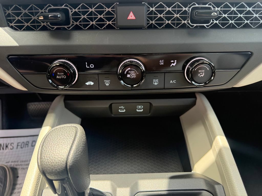 Certified 2025 Honda Accord LX image 26