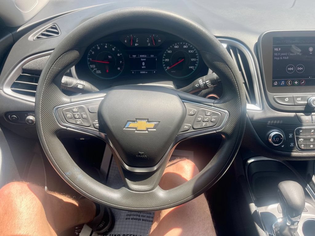 Used 2025 Chevrolet Malibu LT FWD image 11