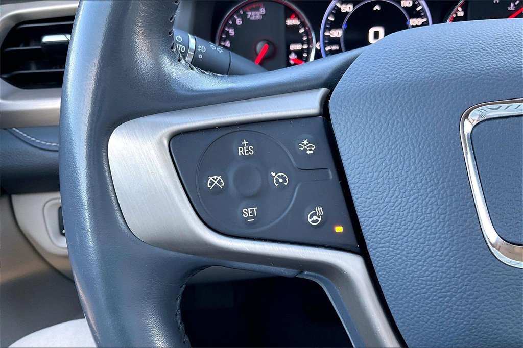 Used 2020 GMC Acadia Denali w/ Technology Package image 18