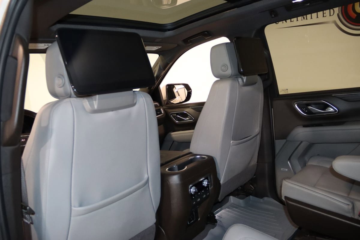 Used 2023 GMC Yukon XL SLT w/ SLT Premium Package AWD/4WD image 66