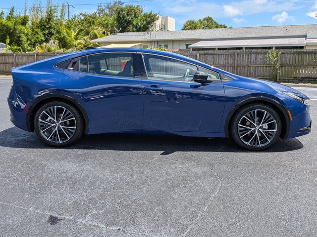 New 2027 Toyota Prius Limited w/ Limited Premium Package FWD image 2