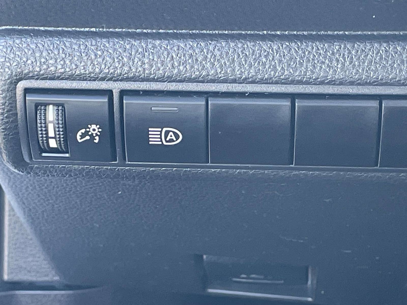 Used 2023 Toyota Corolla LE FWD image 18