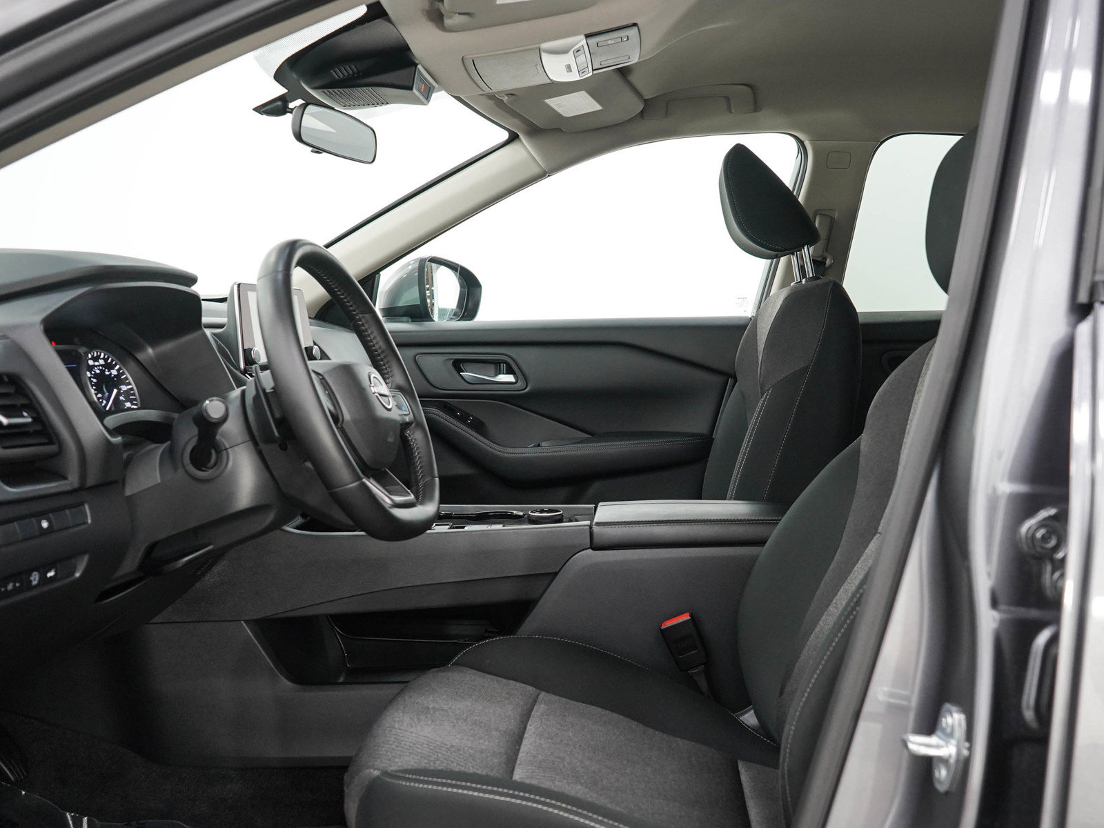Used 2026 Nissan Rogue SV AWD/4WD image 22