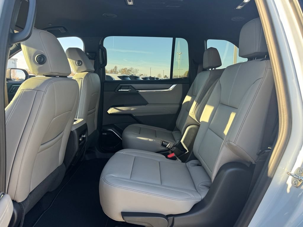 New 2026 GMC Acadia Elevation w/ Black Edition FWD image 12