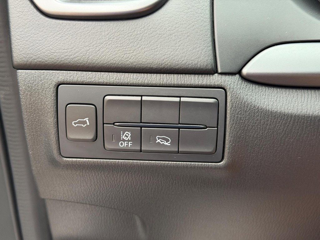 Used 2023 MAZDA CX-9 Touring Plus image 18