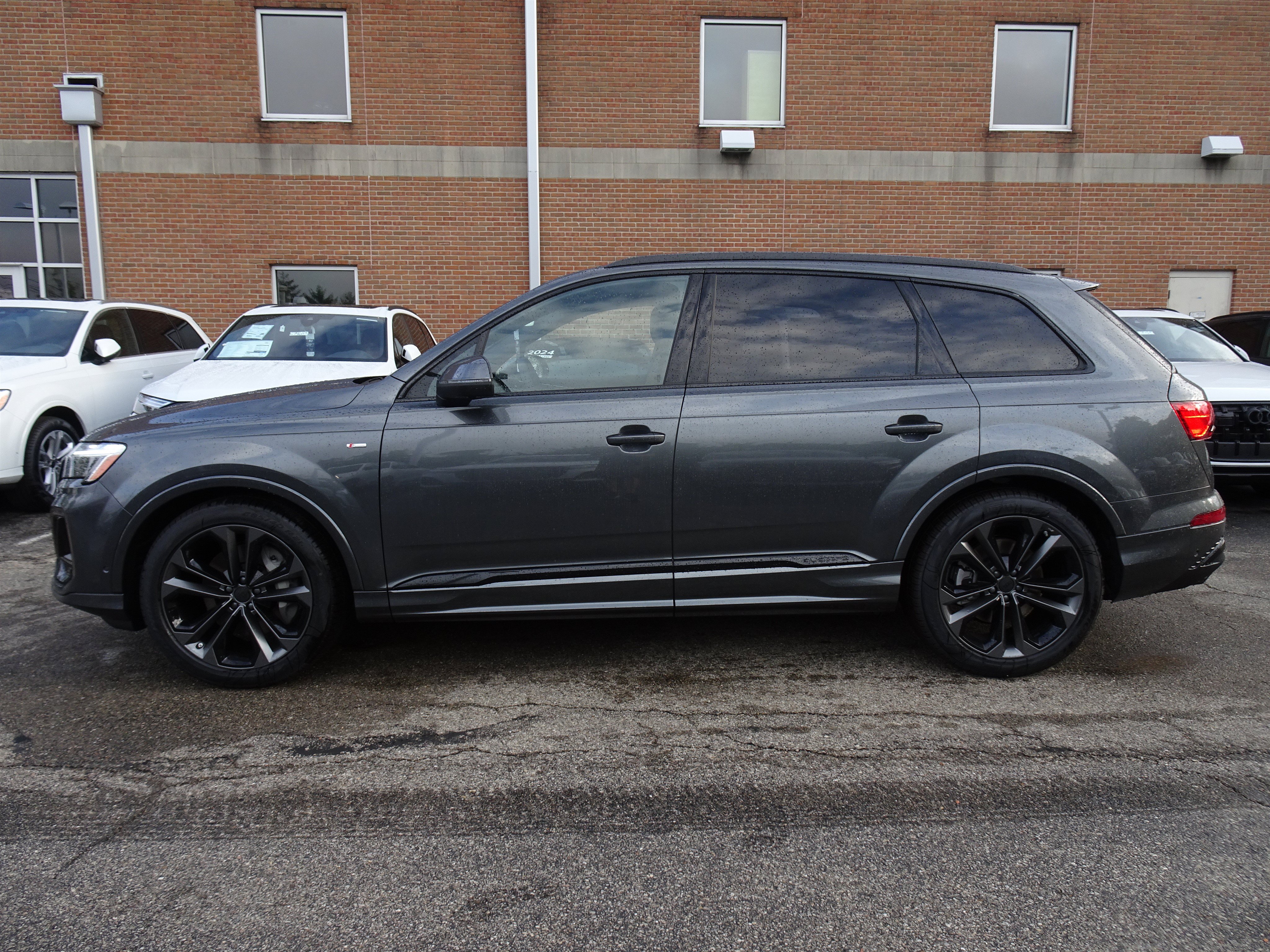 New 2026 Audi Q7 Premium Plus AWD/4WD image 2