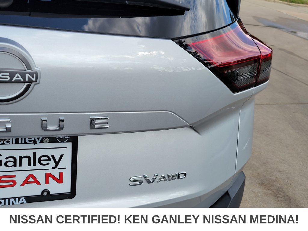 Certified 2023 Nissan Rogue SV w/ SV Premium B Package AWD/4WD image 15