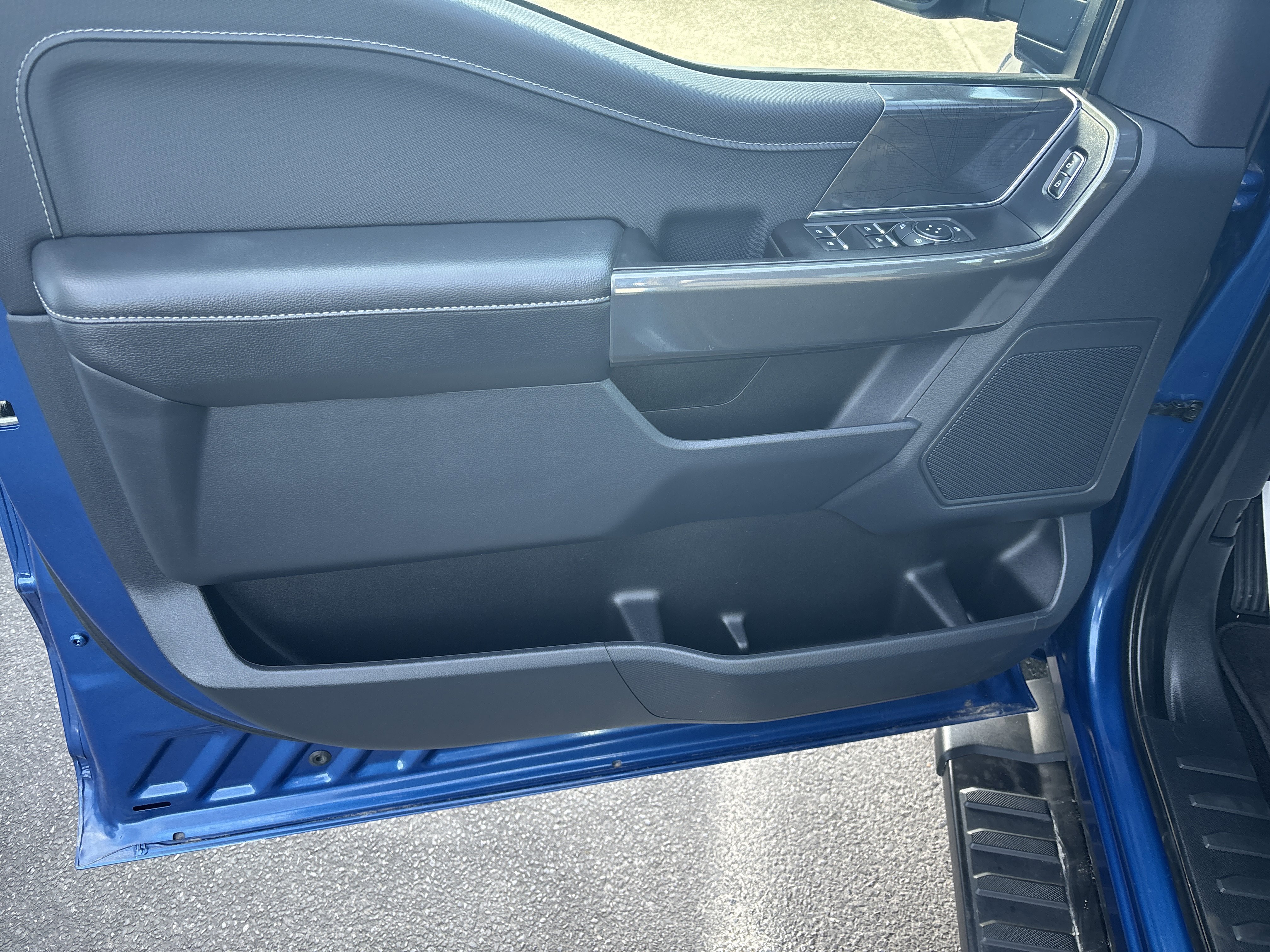 Used 2023 Ford F150 XLT w/ Equipment Group 302A High image 16