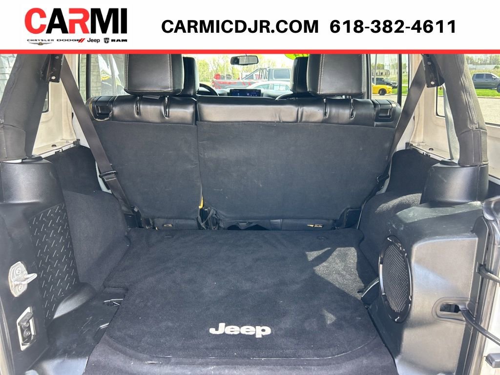 Used 2014 Jeep Wrangler Unlimited Sahara w/ Dual Top Group image 27