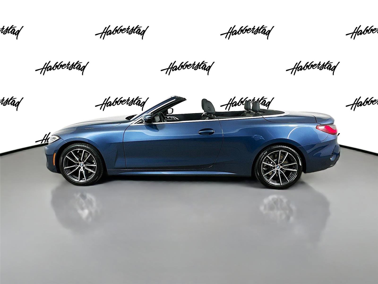 Used 2023 BMW 430i xDrive Convertible w/ Premium Package image 8