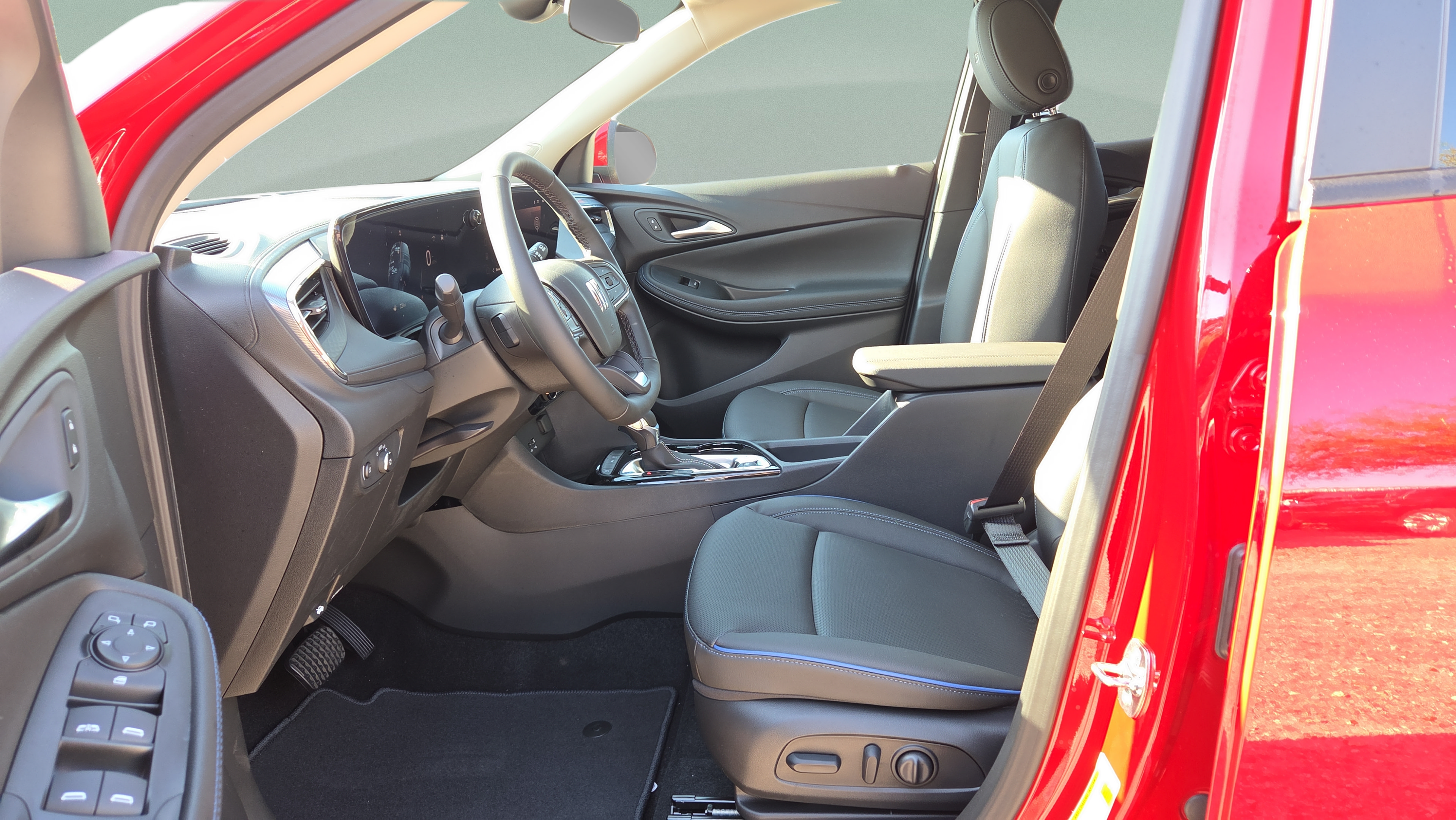 New 2026 Buick Encore GX Sport Touring w/ Advanced Technology Package FWD image 10
