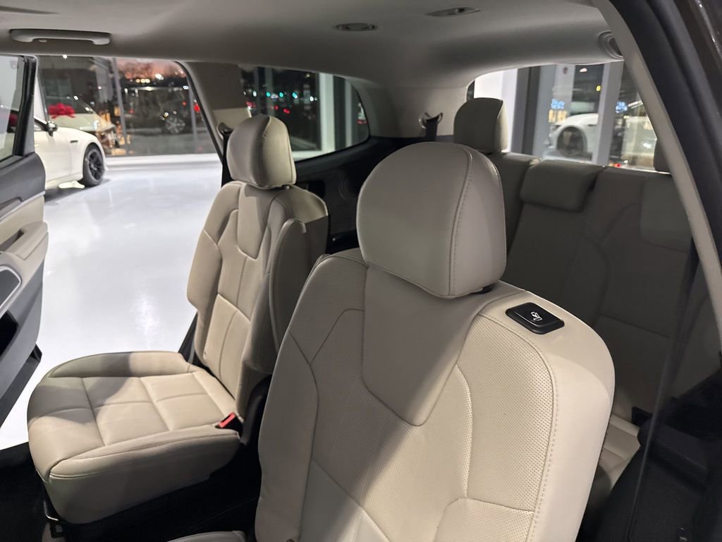 Used 2021 Kia Telluride EX w/ EX Premium Package image 21