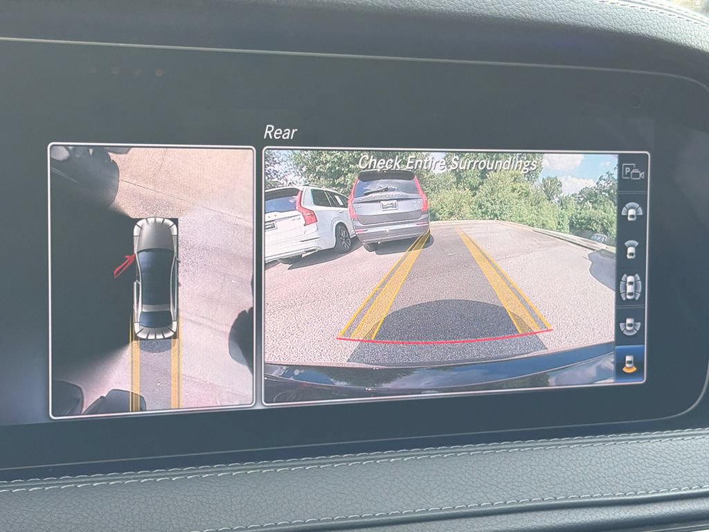 Used 2019 Mercedes-Benz S 560 Sedan image 33