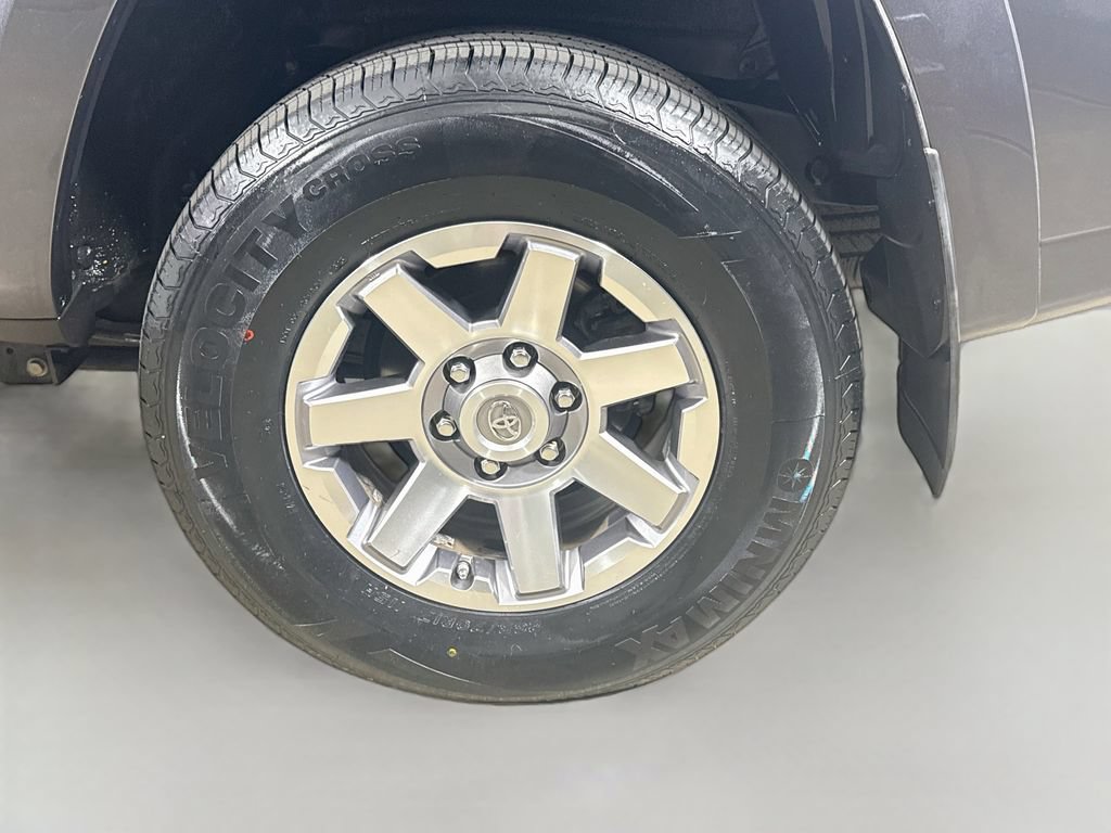 Used 2016 Toyota 4Runner Trail Premium AWD/4WD image 30
