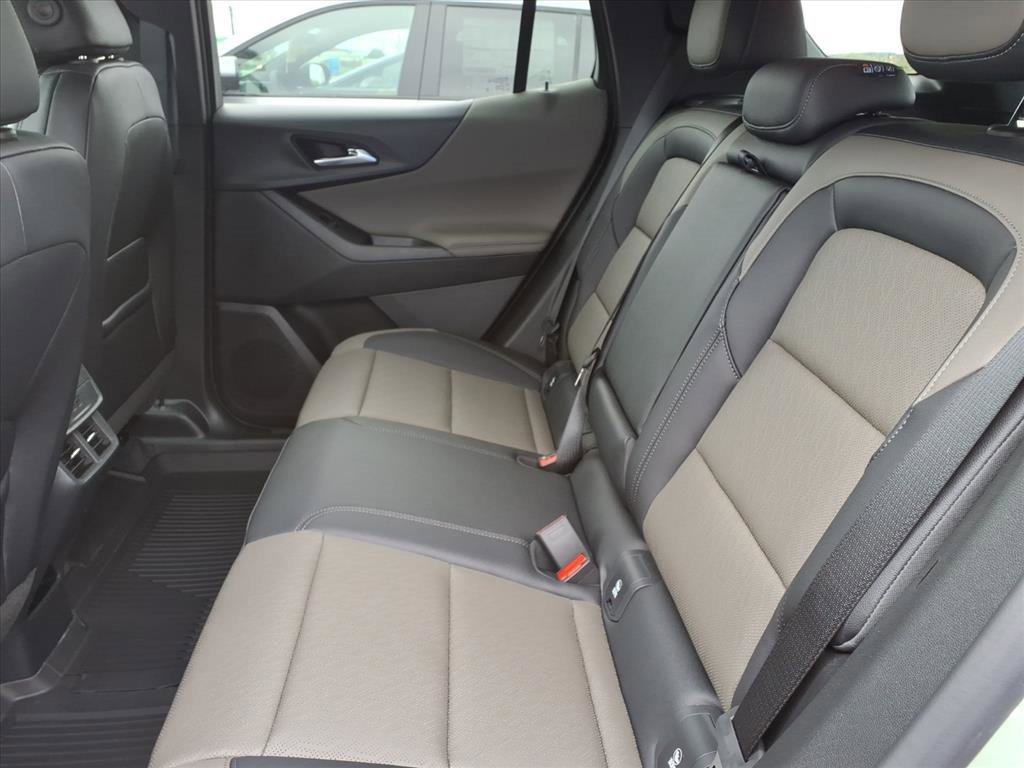New 2026 Chevrolet Equinox LT w/ Convenience Package II image 6
